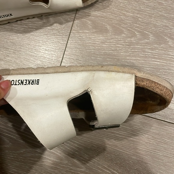 White Arizona Sandal Birkenstocks - Picture 3 of 4